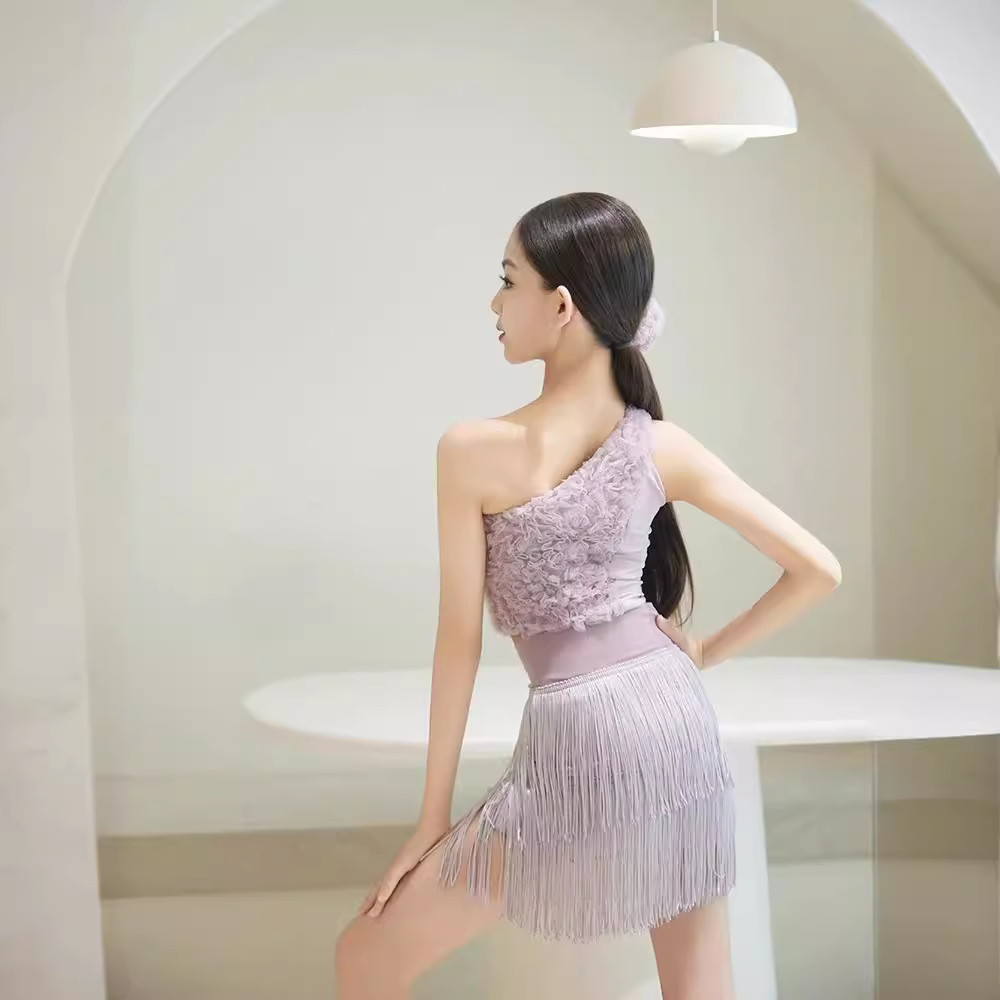 댄스 의류 라틴 댄스 연습 성능 편안한 세트 화이트 하이 엔드 피부 친화적 인 소녀 성인 높은 탄성 패브릭