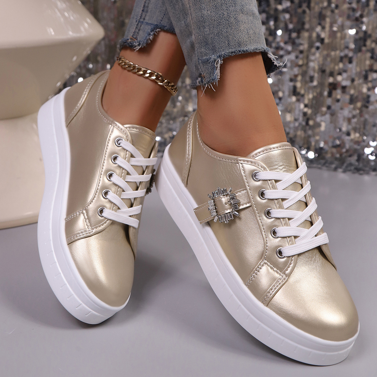 Sneakers sportive casual con lacci decorate con strass, stile europeo e americano, taglie forti, autunno, per donna_voghion.com