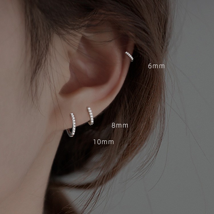 Pendientes de plata S925 personalizados con circonitas en una sola fila para mujer, estilo popular con un toque de alta gama, aretes de clip al por mayor. image 4