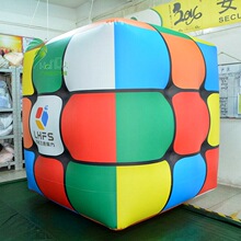 厂家定制商场广告灯饰气模PVC吊挂充气魔方天花板吊饰仿真模型