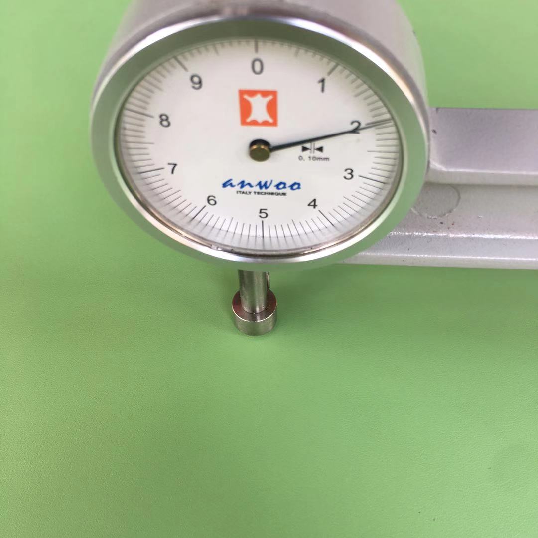 透染彩色马卡龙色2.0MM植鞣牛皮DIY材料钥匙包皮料全粒面头层牛皮