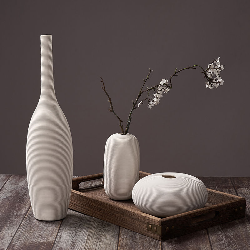 Nordic ins llano quema de cerámica blanca florero decoración simple arreglo de flores secas decoración de la sala de estar decoración suave del hogar