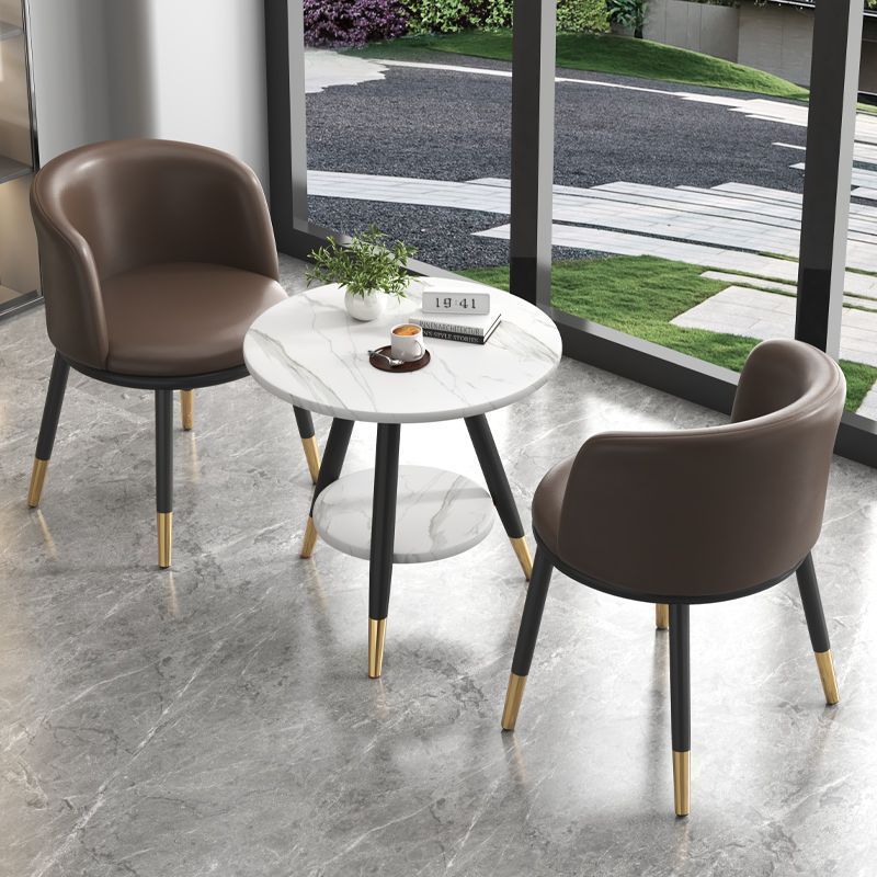 Mesa y silla de balcón de lujo ligero set de tres piezas red red una mesa dos sillas creativa mesa casual simple recepción mesa redonda set combinación