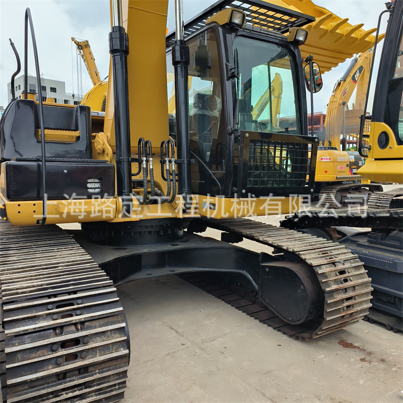 Export trade九成新卡特320D挖掘机一手货源价格优惠