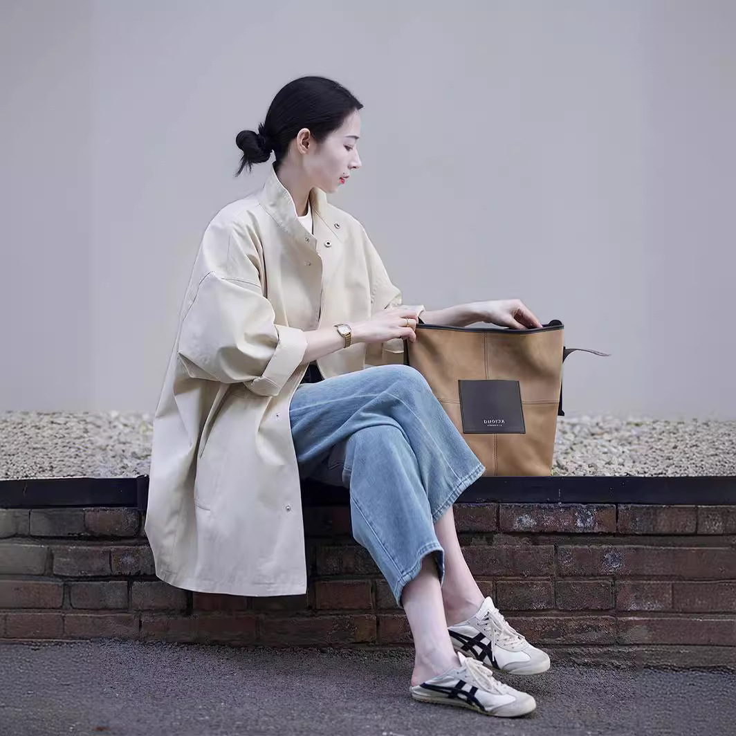 Windbreaker Coat Women's Spring and Autumn 2024 New Style Small Casual Loose Japanese Tooling Simple Coat High-end Sense