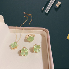 ͬ��Gɫ���D���~����ᔽM�����b�p�ݕr�и߼����Ʒ���l���»���