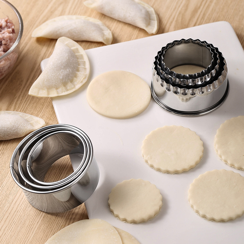 Stainless steel dumpling skin mold, round cutter, home-use dumpling-making tool, baking mousse ring, cake mold set