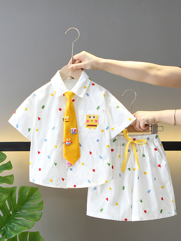 男の子半袖シャツスーツ夏スタイル韓国子供服スポンジボブ子供夏ネクタイツーピーストレンドセット|undefined