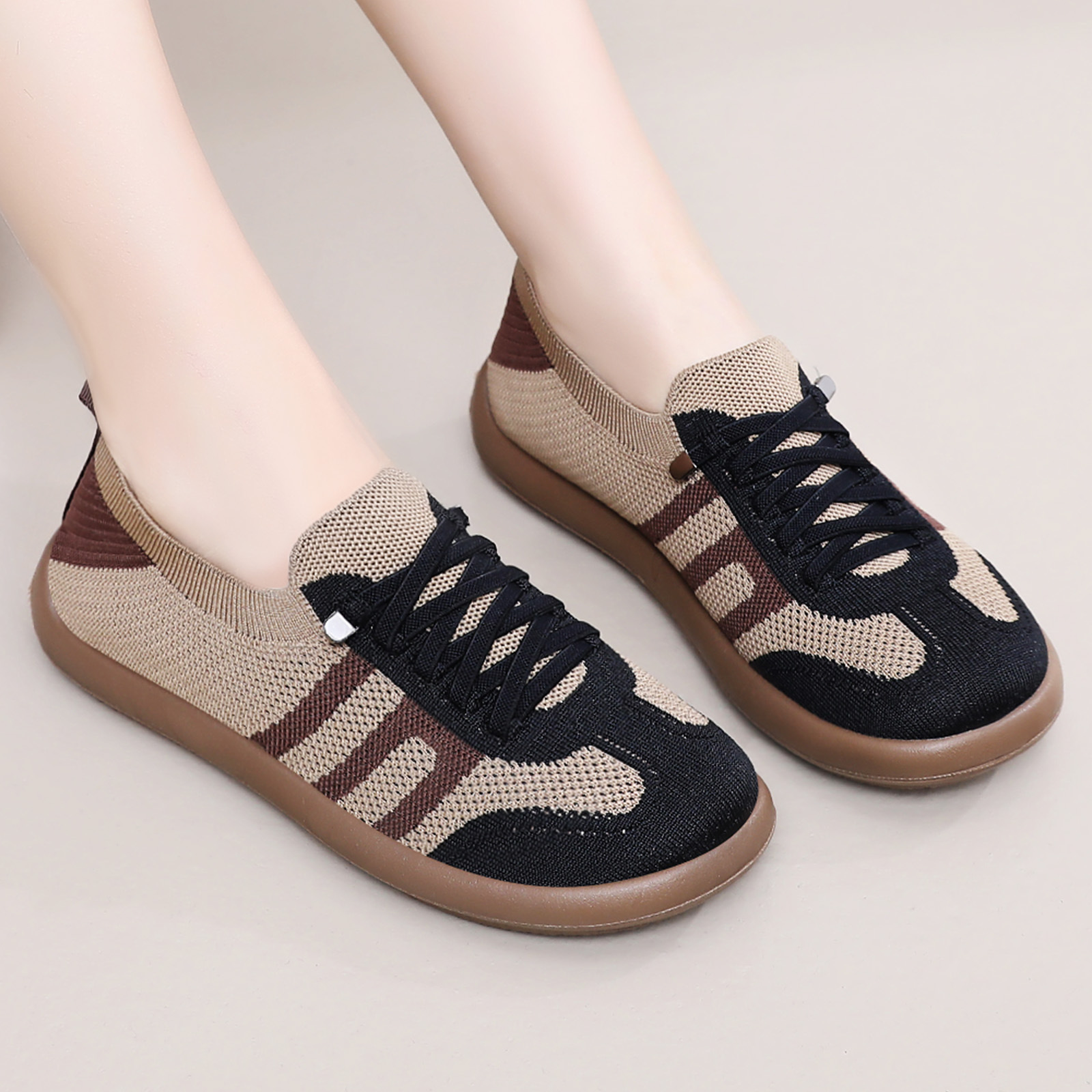 Zapatos de mujer con suela blanda que no cansan los pies, zapatos planos transpirables de otoño, zapatos de moda para mamá, zapatos de tela informales y suaves para mujer