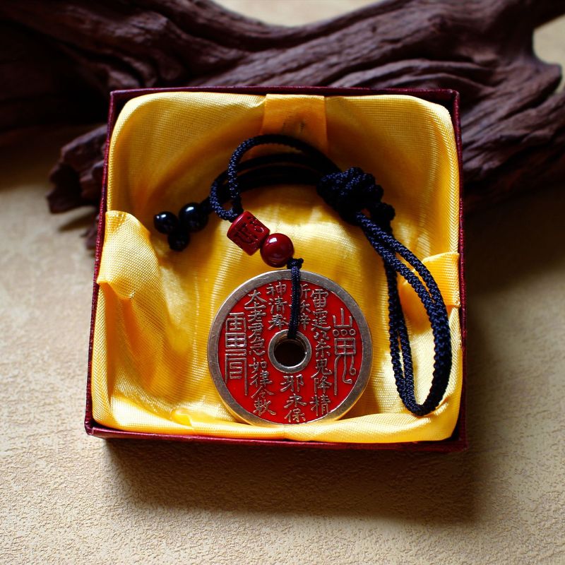 【龍虎山出荷】山鬼は本物のペンダントを使います。|undefined
