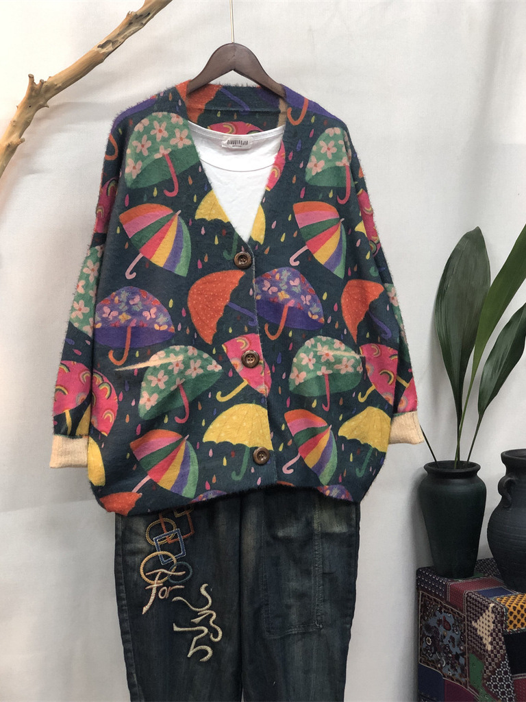 Printed Knitted Sweater for Women 2025 Autum New Korean Style Cartoon V-Neck Top for Women Warm Mink Velvet Jacket