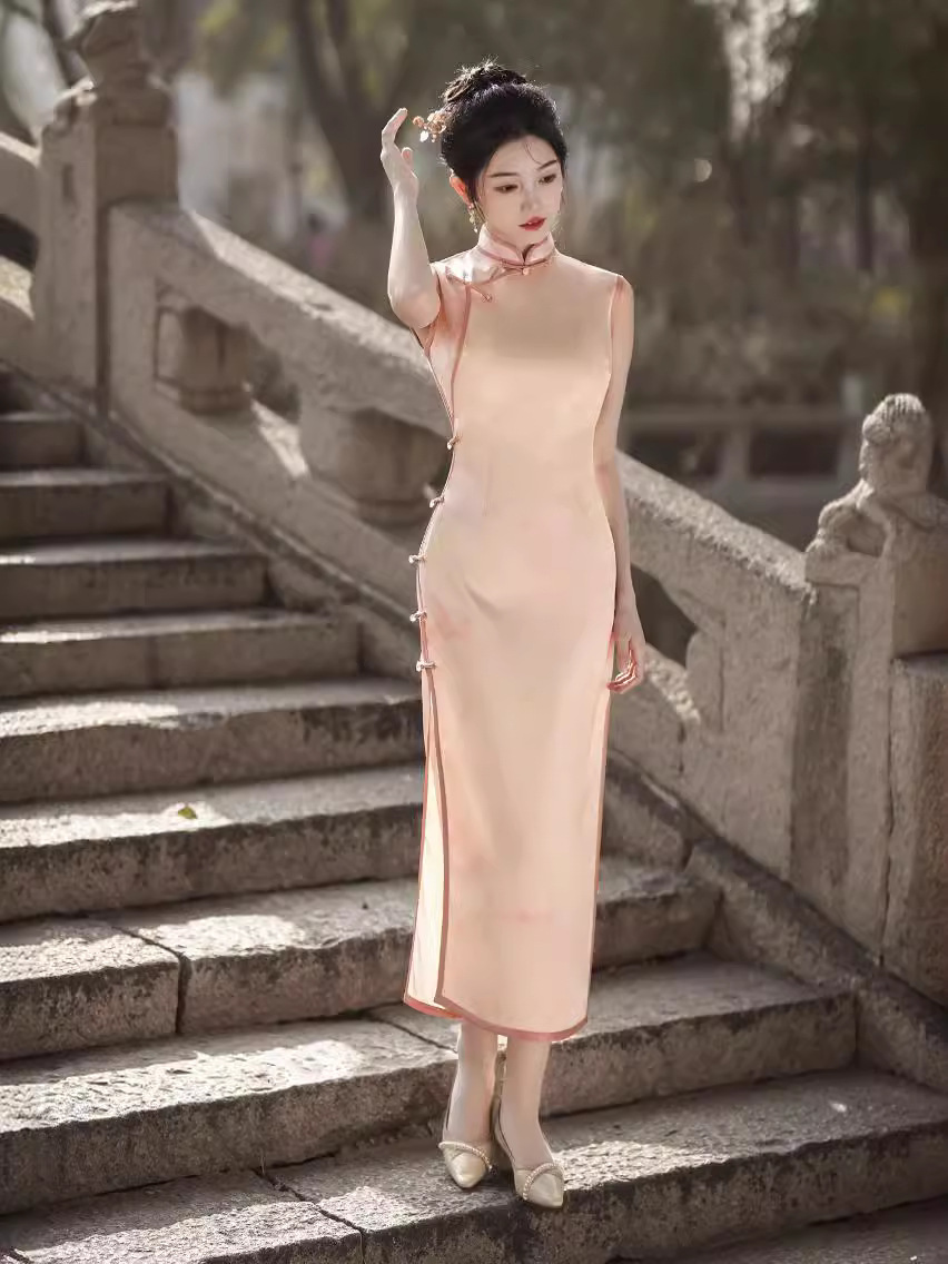 Summer elegant fashionable long cheongsam sleevless