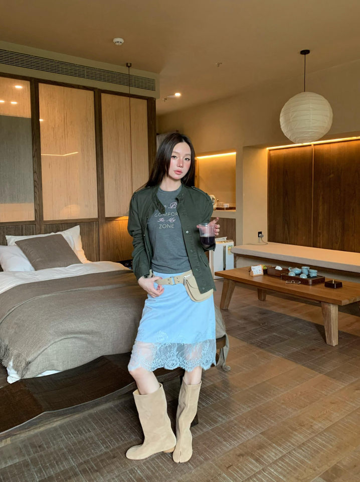 Bốt nữ cổ lửng gót thấp đế bệt xẻ ngón phong cách retro co giãn ôm chân — Màu nâu nhạt chi tiết 9