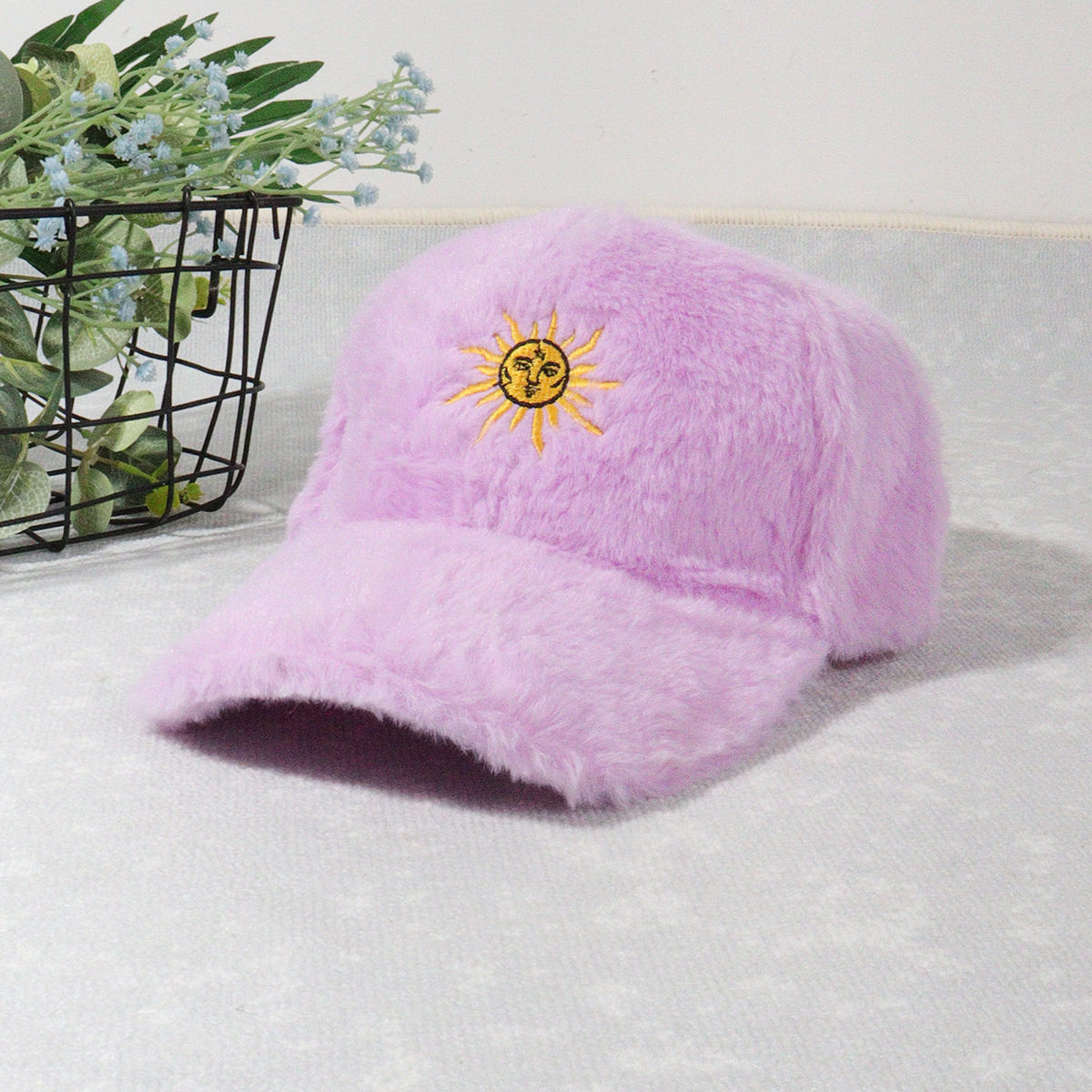 Unisex Plush baseball cap Sun embroidered duck hat Winter warm plush hat_voghion.com