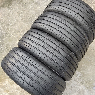 Continental Tire 255/45R20 101V Uc6 Suv Is Suitable for Audi Q5L/Aion/Zero Running C11 Original