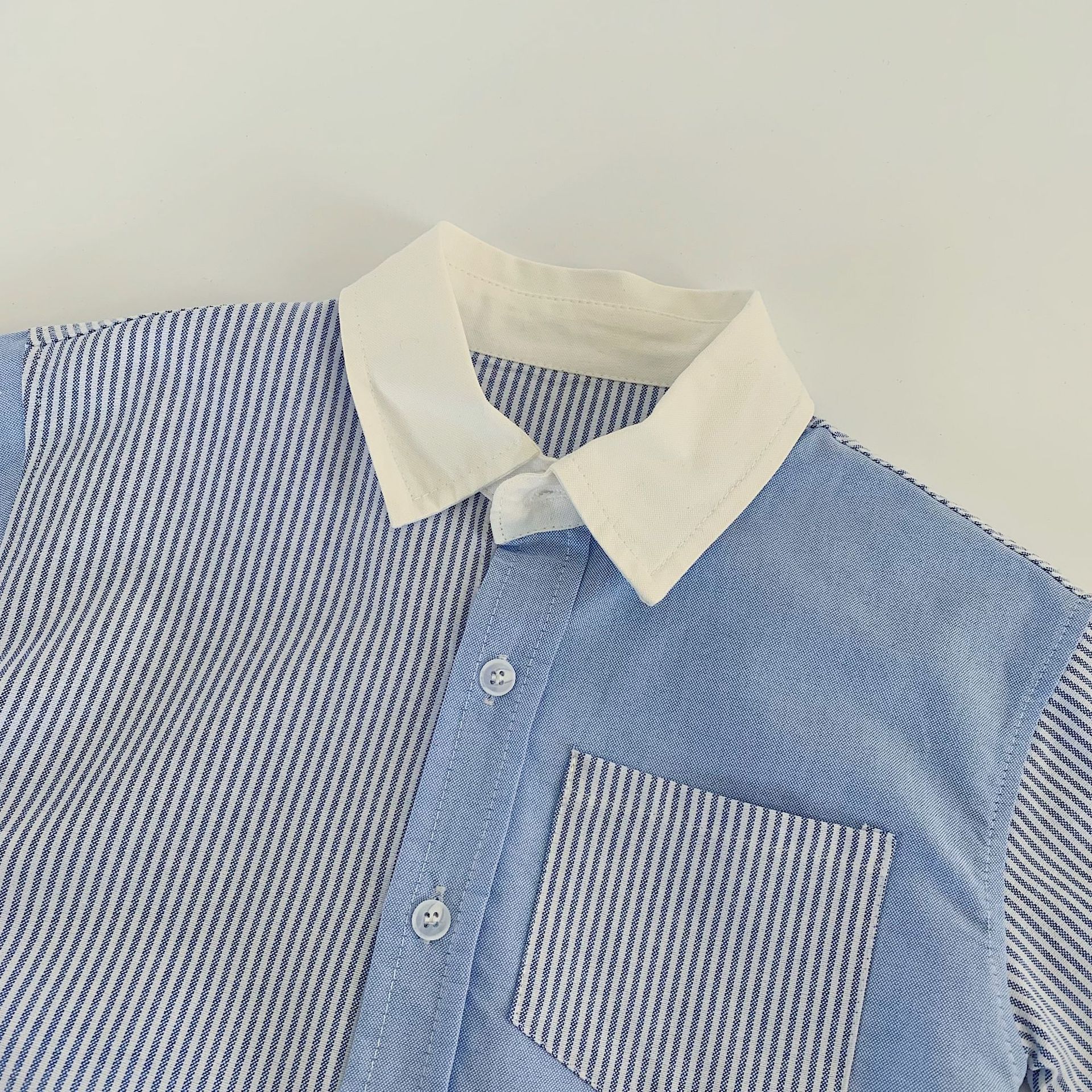 Camisas para niños Mai Bao 2025, nuevo otoño para hombres y mujeres, camisas de collar a rayas para niños, ropa de otoño coreana al por mayor