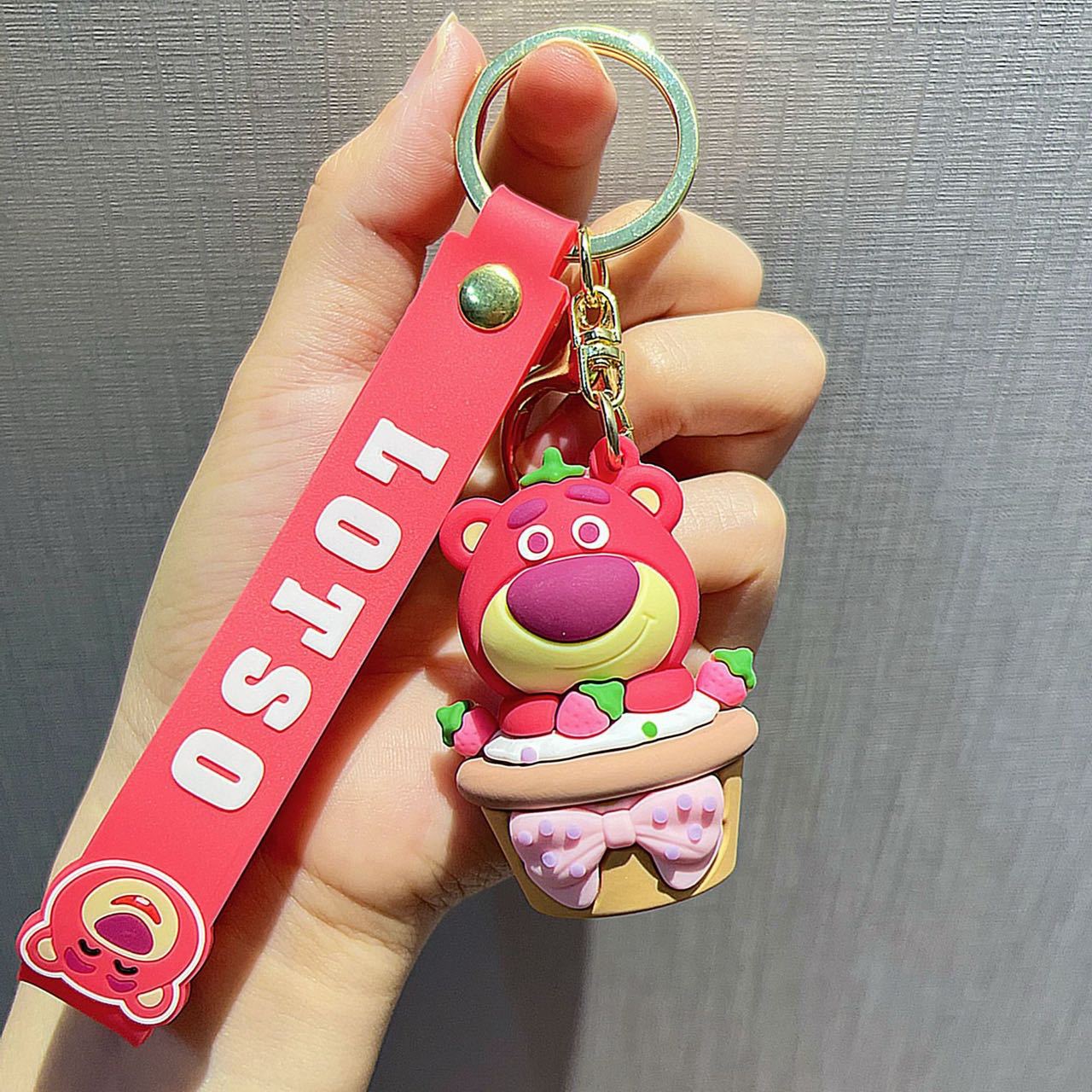 Helado de oso de fresa