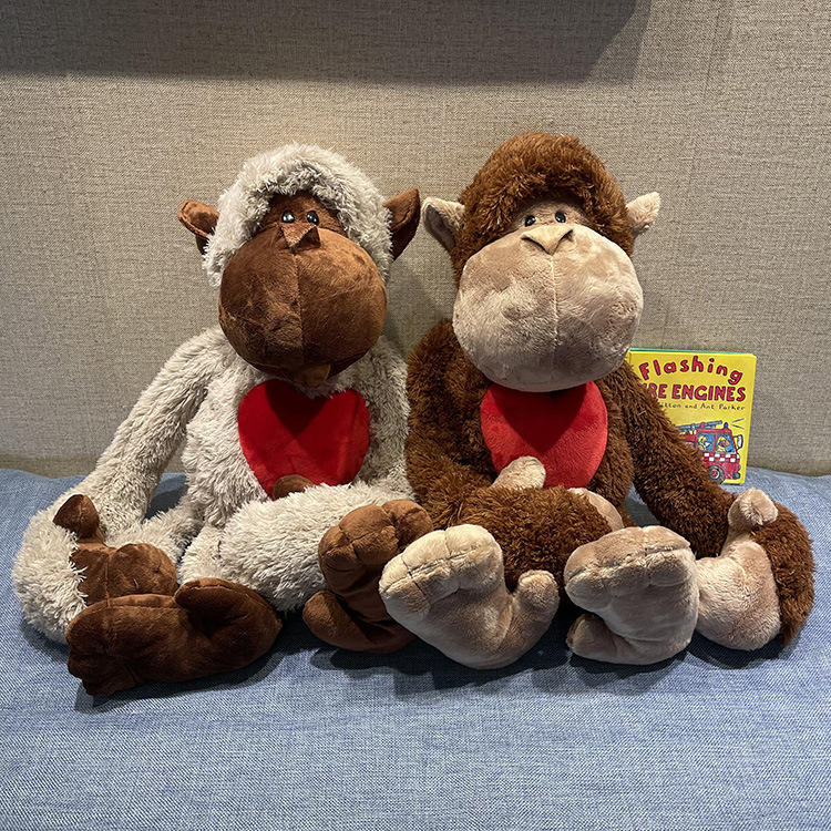 批发可爱情侣猴子公仔爱心猴子毛绒玩具玩偶长臂猿猴布娃娃大号