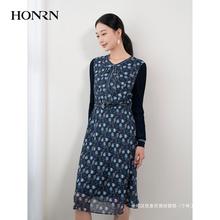 HONRN/红人针织袖拼接网面印花收腰显瘦a字连衣裙女春秋HH11OL070