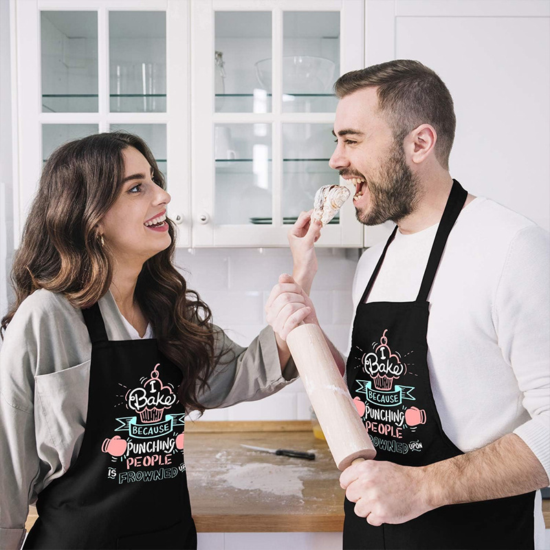 Delantal de poliéster transfronterizo para mujer, tienda de uñas de alto valor, panadería, barista, ropa de trabajo personalizada, fábrica de delantales al por mayor