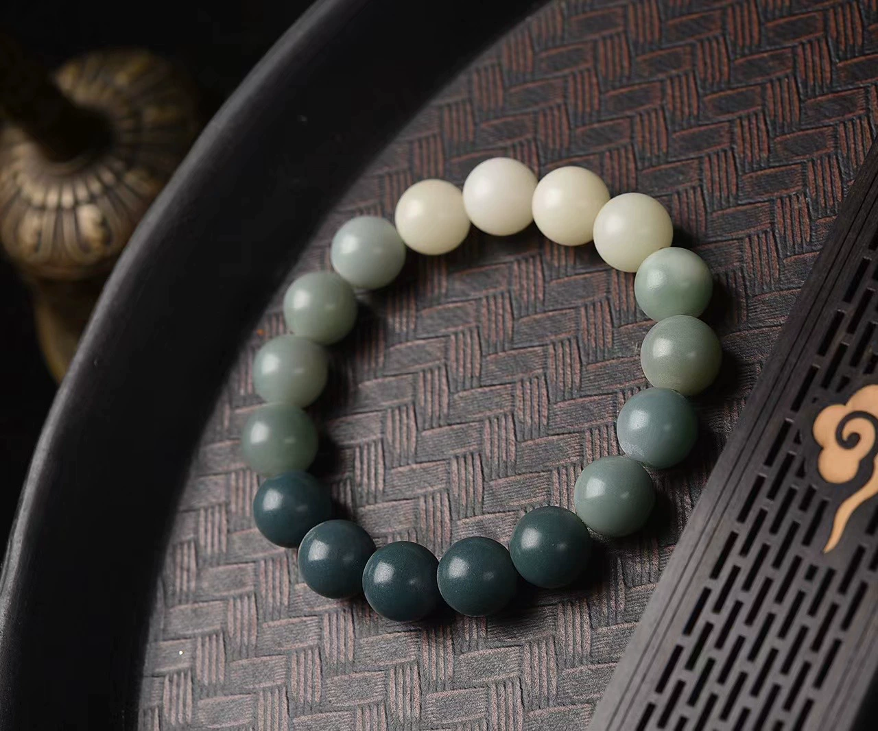 Bodhi Yin skin gradient color, highlights high color bright size 11mm