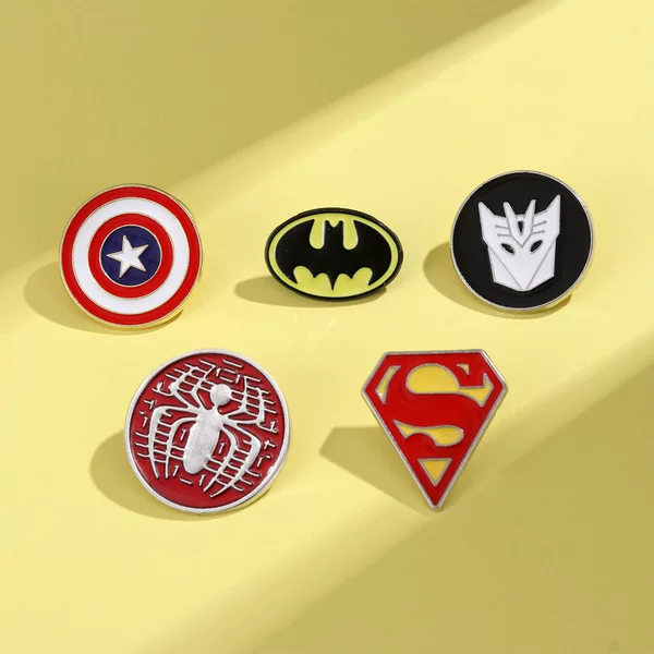 American Movie Brooch Spider-Man Marvel Batman Transformers Superman Captain America Peripheral Alloy Badge