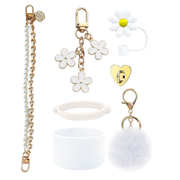 White set, Chanel style