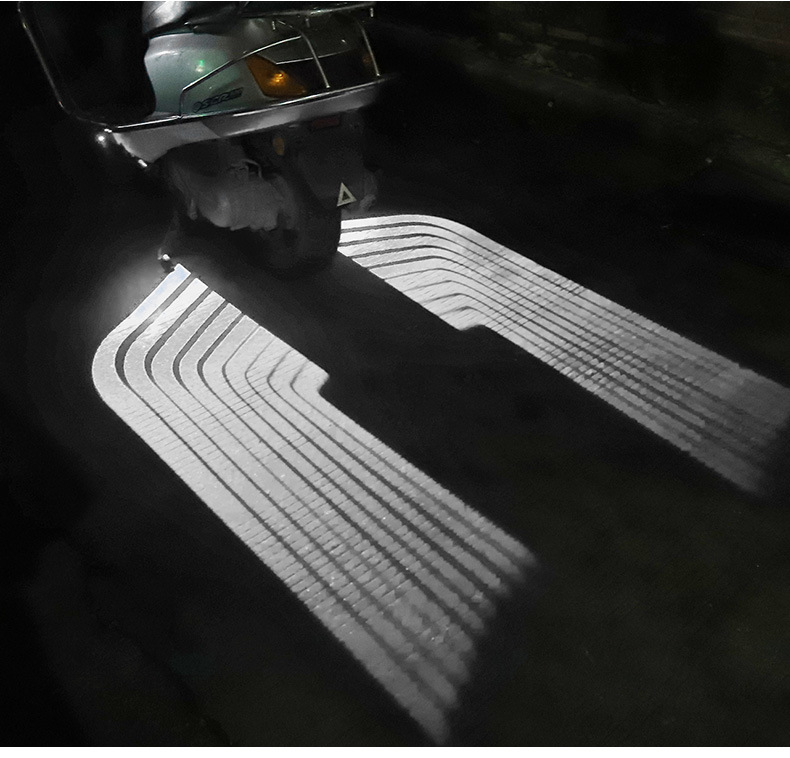 Venta directa de fábrica de luces de piso para motocicletas, luces de proyección de alas de ángel, luces de bienvenida, luces de alfombra, luces ambientales generales modificadas