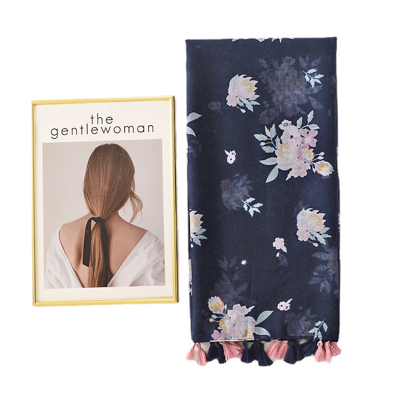 Estilo coreano Venta caliente elegante Flor de hibisco impreso algodón y lino sensación de seda bufanda artística todo partido bufanda de las mujeres de viaje decorativo chal