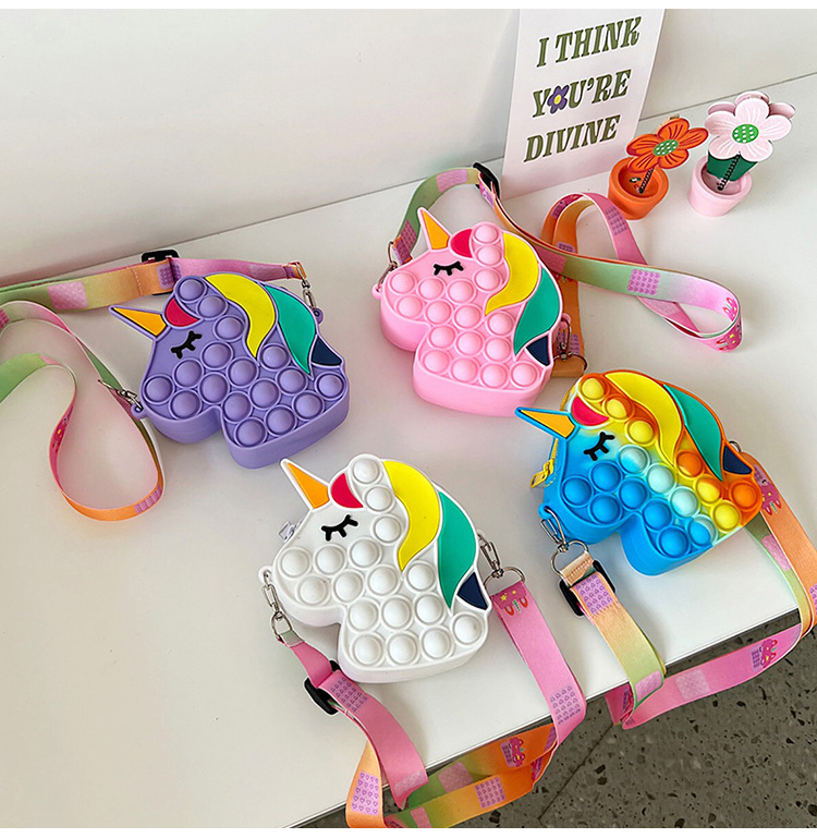 Cross-border new product: Unicorn Rat Extermination Pioneer Coin Purse, Cartoon Silicone coin Purse, mini crossbody bag, storage bag undefined