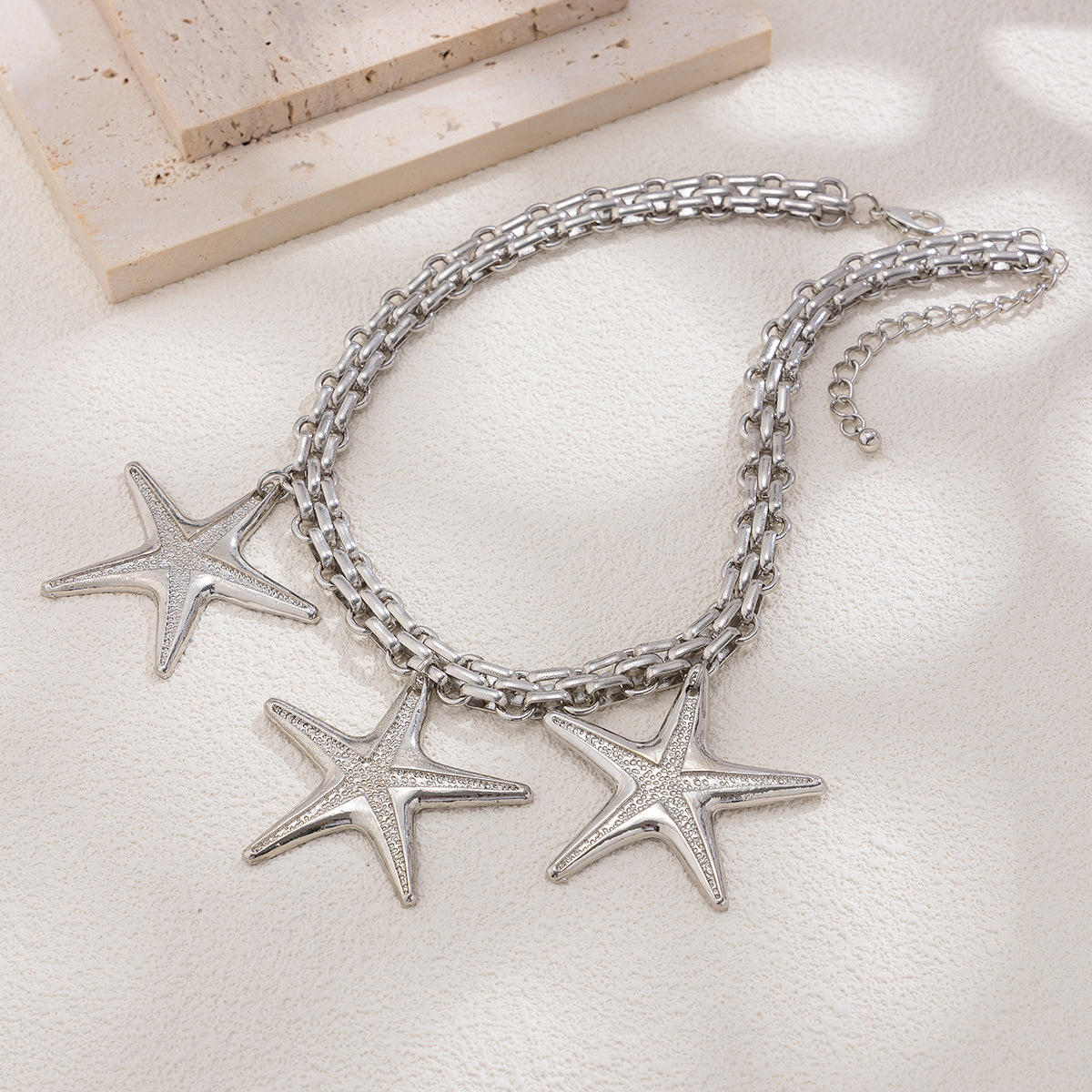 77g Weight CCB, Alloy Pendant Material Pendant Necklace Classification Iron Chain Material 1 Piece Quantity Holiday, Daily Occasion CCB, Alloy, Iron Material Star, Heart Shape Pattern Women's Gender Casual, Simple Style Style Casual Simple Style Star Heart Shape CCB Alloy Iron Wholesale Pendant Necklace 17