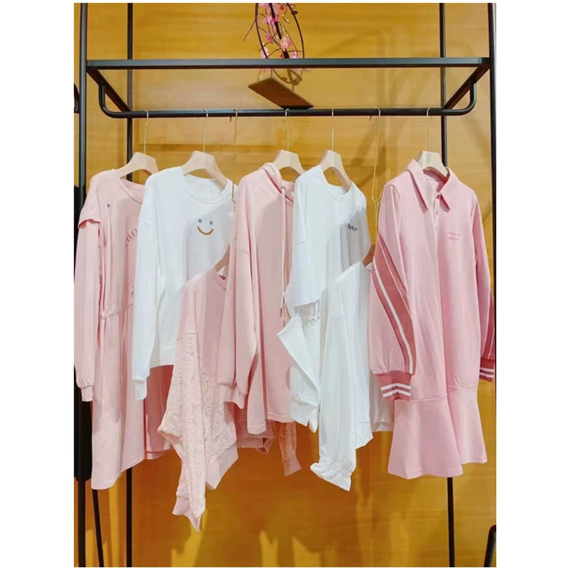 20 ‬ 24 осенние бесплатные всасывания ⁠ Толстовка, куртка, брендовая скидка, женская одежда, физический магазин, распродажа в прямом эфире