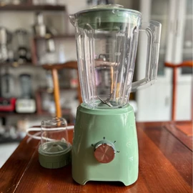榨汁机;马桶水箱;搅拌机