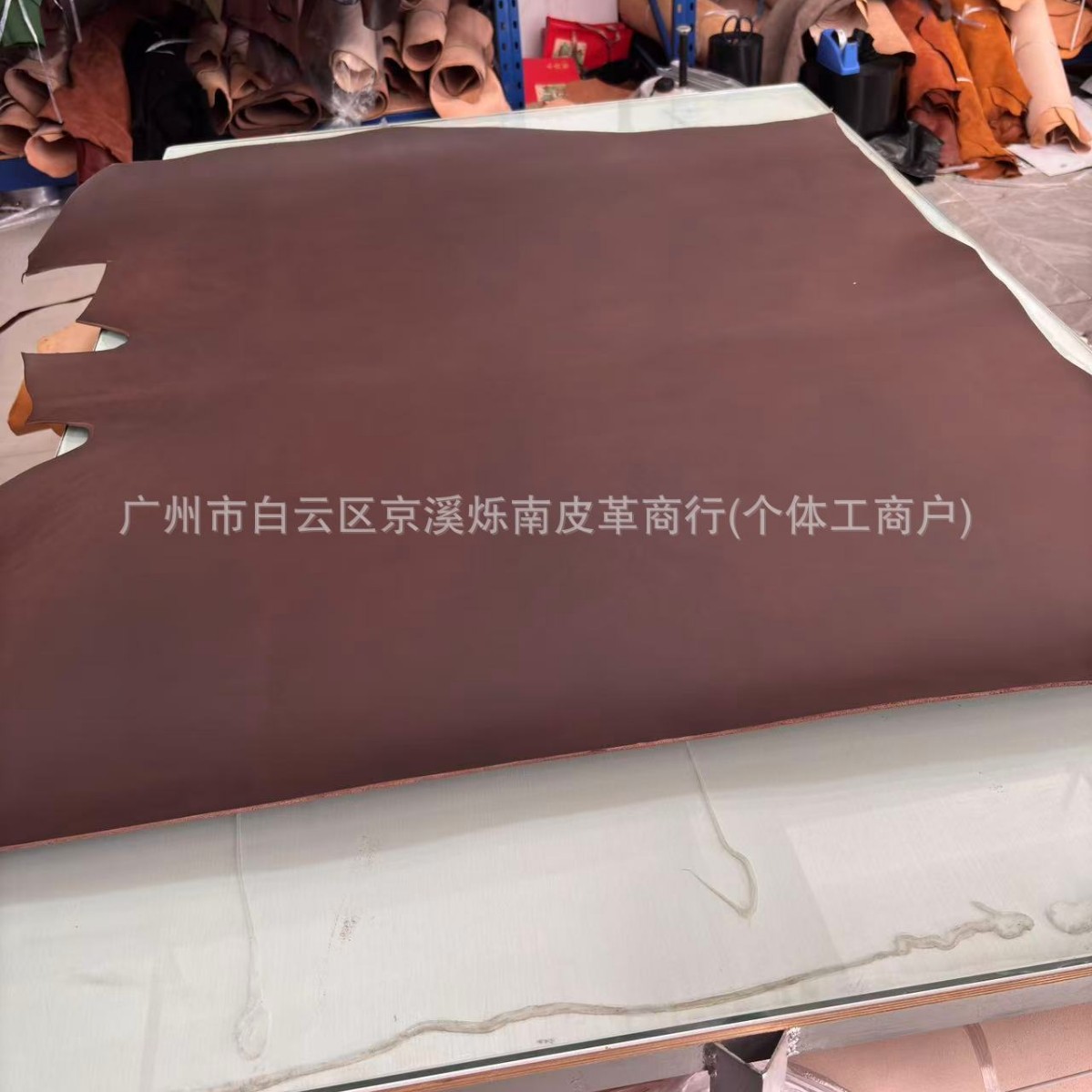 意大利三边直 头层牛皮透染咖啡 多用于皮带革 家具现货供应批发