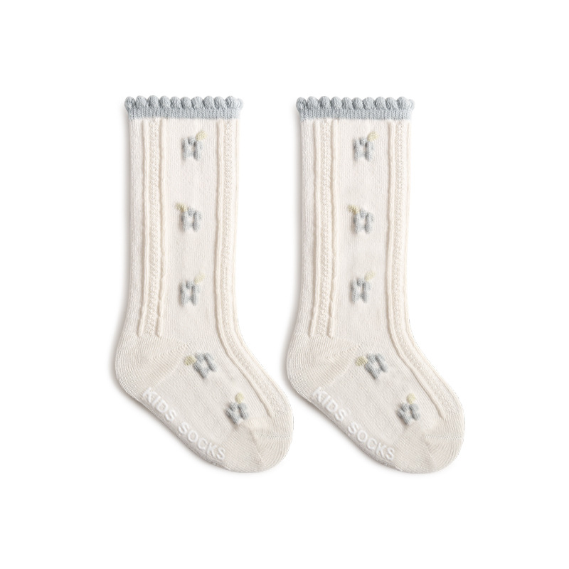 2022 fábricas de calcetines de la fuente de la industria de calcetines de los niños personalizados lindos princesas de flor triturada procesamiento de medias personalizados