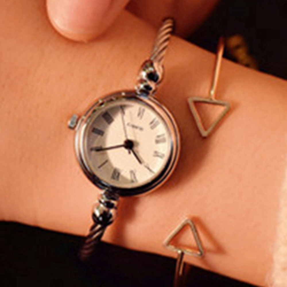 2024 Nuovo orologio da polso vintage fresco per studentesse, minimalista, compatto e con cinturino sottile_voghion.com