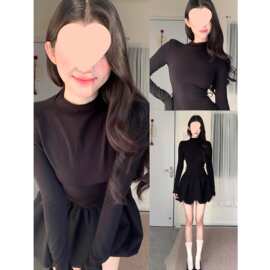 法式黑色长袖连衣裙子女秋冬季2026新款感超好看冬装短裙