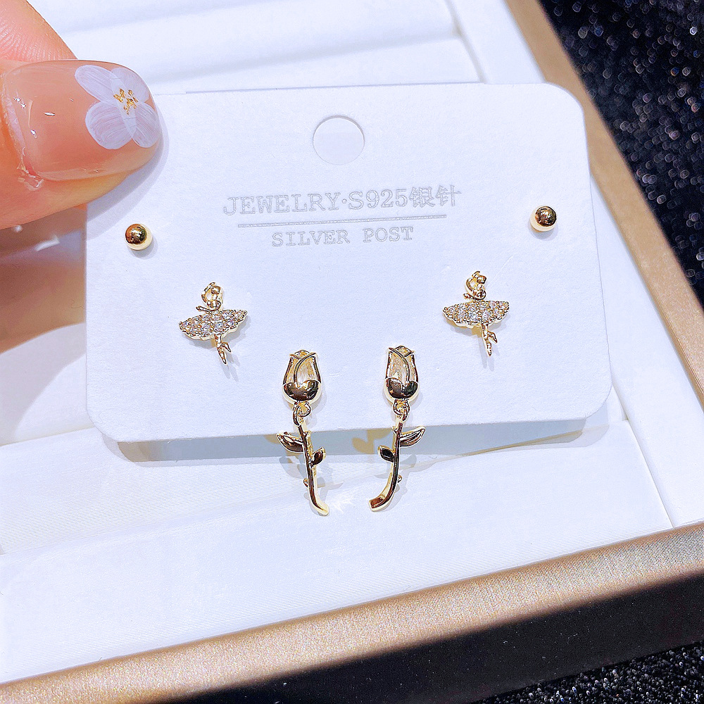 Sweet Flower Copper Ear Studs Inlay Zircon Copper Earrings