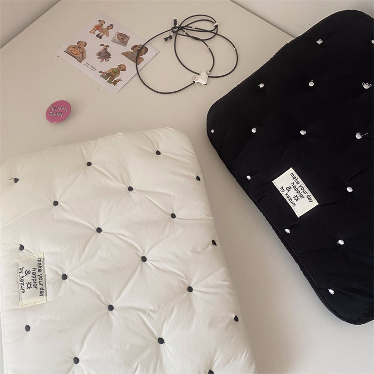 Unisex Gender Basic, Classic Style Style Black White Nylon Polka Dots Square Clutches