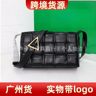 �羳؛Դ�¿����ƤVeneta���^���r�аٴ�μ�б��ʽ����Ůͬ��