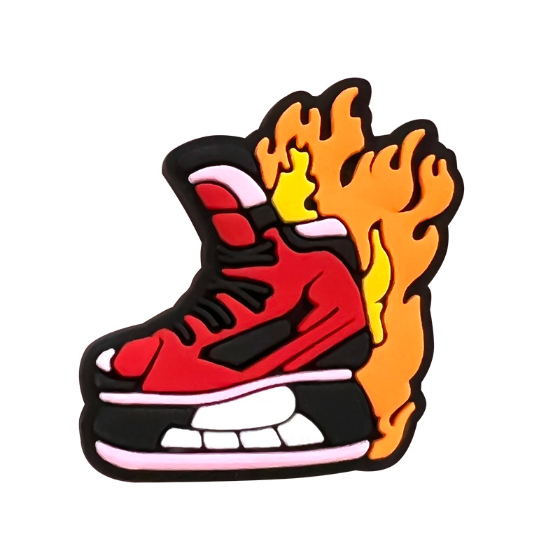 Nuevos zapatos con agujeros de dibujos animados deportivos de hockey sobre hielo, zapatos, zapatos, botones, ropa deportiva, accesorios para sandalias, estilo caliente de Amazon