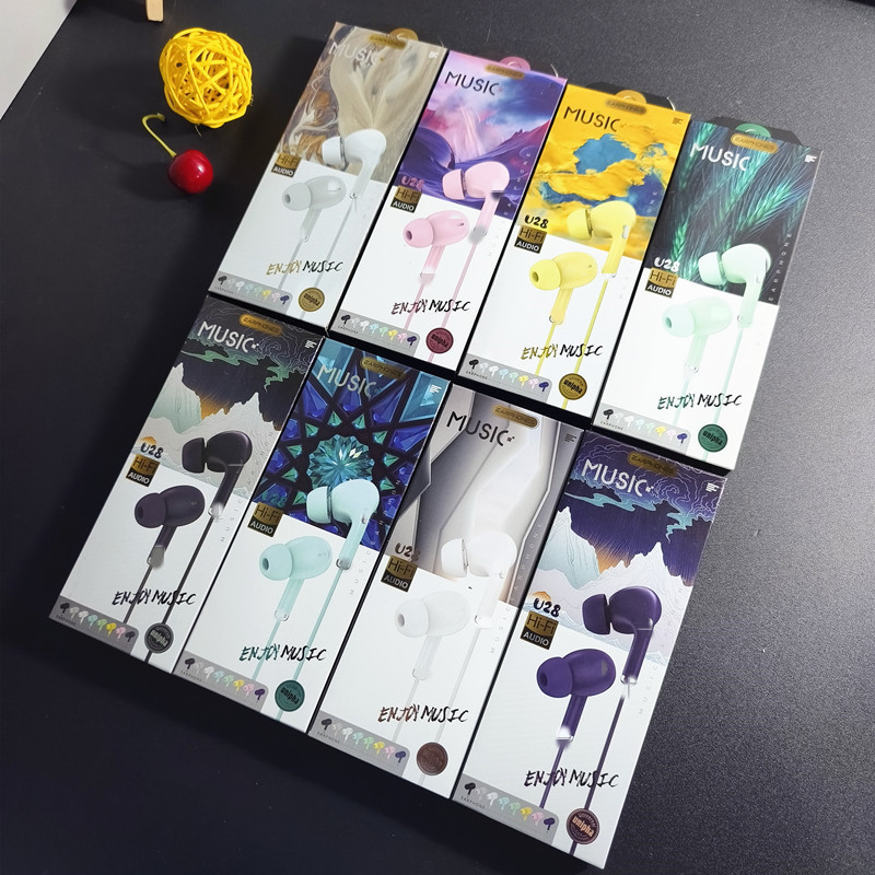 マカロンカラーのイヤホンの線制御は携帯電話の丸い穴の3.5口のイヤホンの8色の混合に適します。|undefined