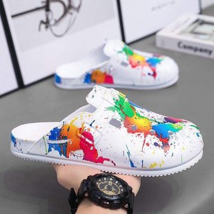 Half Slippers Men's Summer Outer Wear Non-Slip Soft Bottom Internet Celebrity Hole Shoes Men's Thick-Soled Beach Toe Sandals