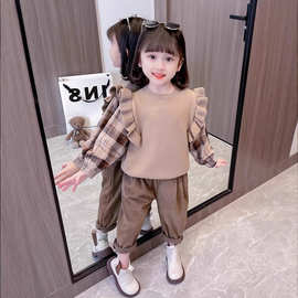 儿童秋季套装2025新款洋气女孩女童装衣服时尚炸街格子毛衣两件套