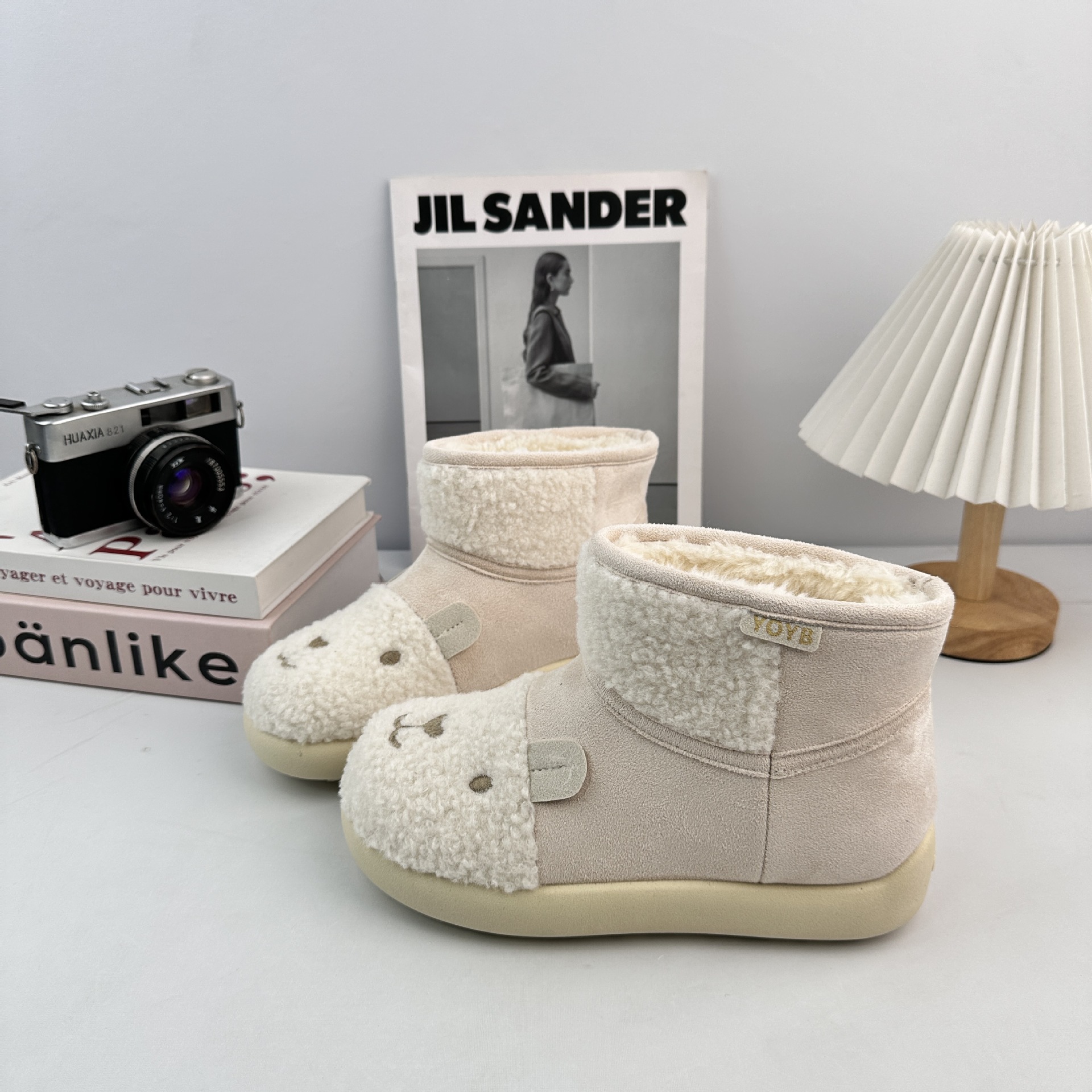YANBO 2025 invierno nuevas botas de invierno más vello grueso calentamiento botas de nieve de dibujos animados conejo zapatos de mujer