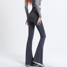 微喇鲨鱼裤女2024新款外穿高腰提臀显瘦垂坠感沙鱼灰色瑜伽喇叭裤