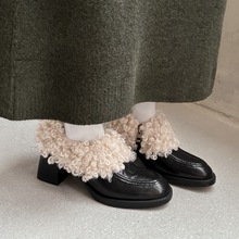 2025冬新款羊皮圆头时尚高跟卷毛鞋拼色侧拉链加绒粗跟深口单鞋女