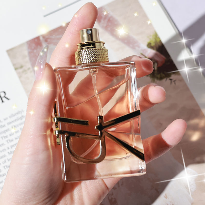 2023 New Hot Town Yi Xiang Acqua Libera Profumo da donna Fragranza Fresca e Duratura Fragranza Popolare per Studenti_voghion.com