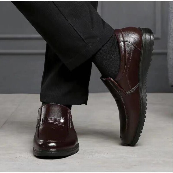 Fashionable shoes