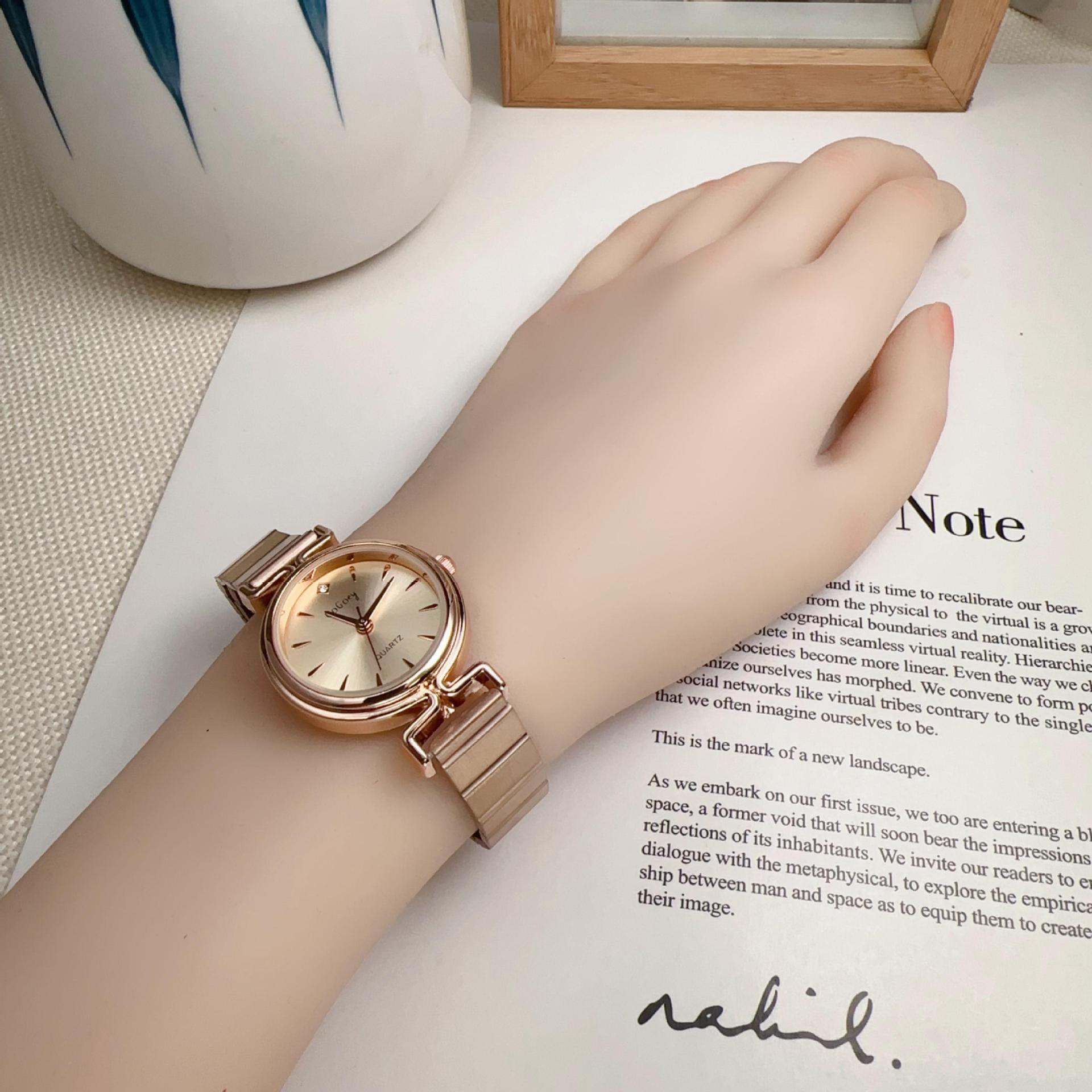 50g Weight Ordinary Glass Mirror Material Alloy Strap Material Watch Classification Pointer Display Type Single Folding Buckle Buckle Style Round Dial Shape Holiday, Street Occasion Quartz Movement Solid Color Pattern All Seasons Season Women's Gender Simple Style, Classic Style Style Simple Style Classic Style Solid Color Single Folding Buckle Quartz Watch 8